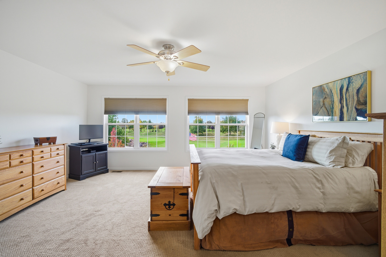 1688 Saint Andrew Drive, Vernon Hills, IL 60061