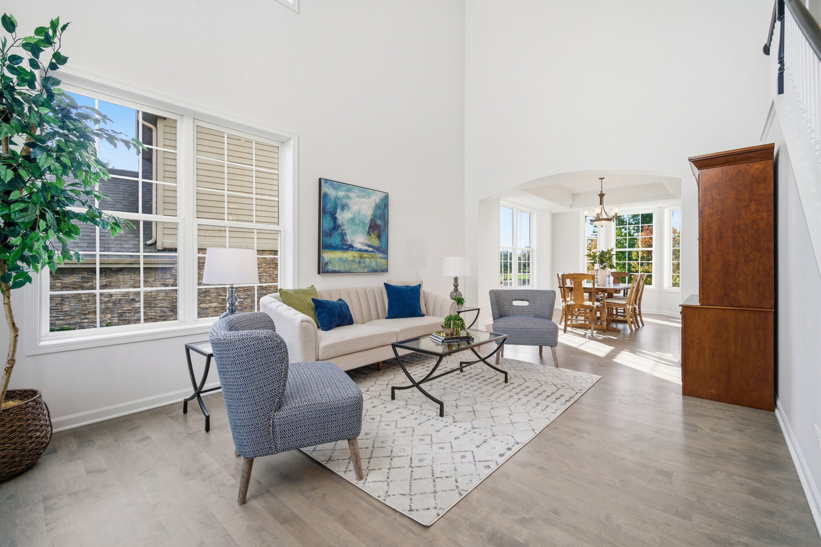 1688 Saint Andrew Drive, Vernon Hills, IL 60061