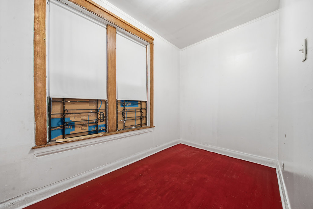 3851 W Lexington Street, Chicago, IL 60624