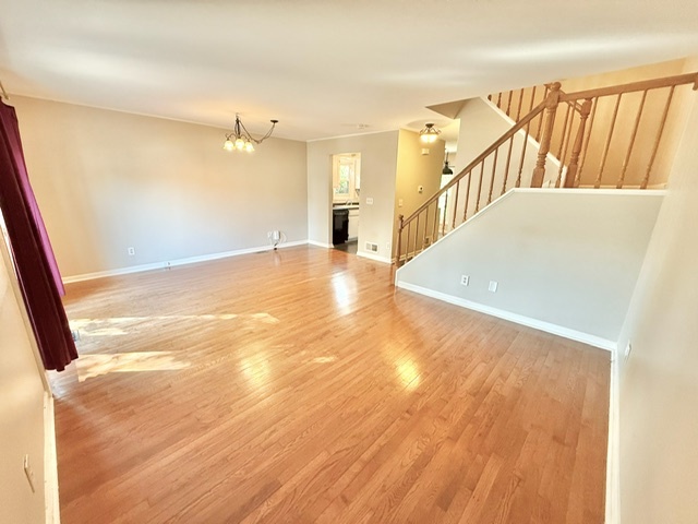 924 Britta Lane, Geneva, IL 60134