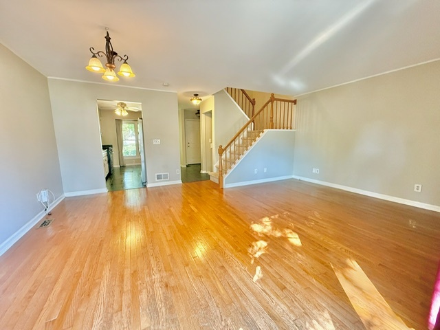 924 Britta Lane, Geneva, IL 60134
