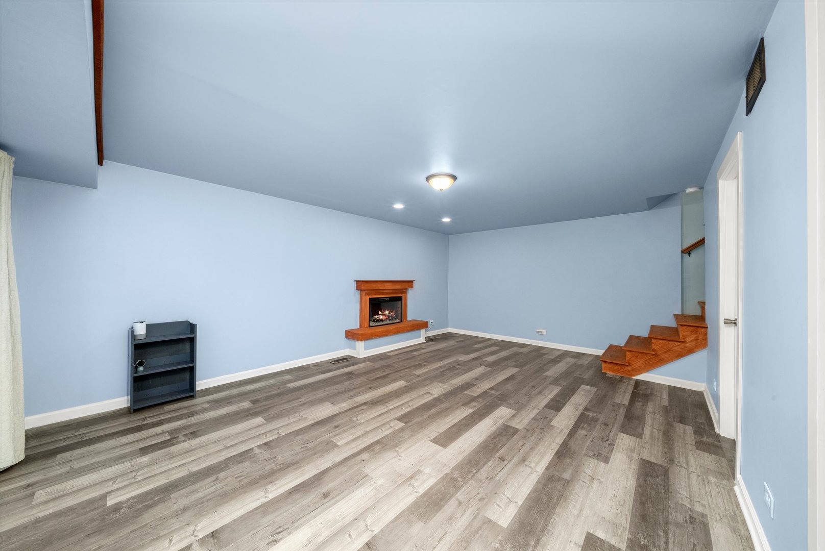 8601 S Kean Avenue, Hickory Hills, IL 60457