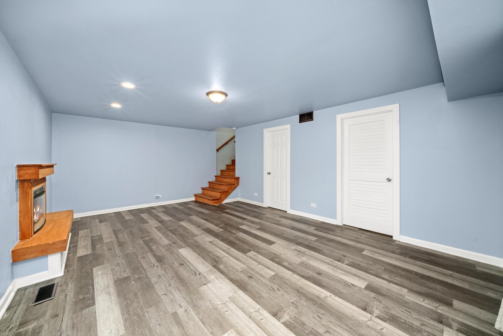 8601 S Kean Avenue, Hickory Hills, IL 60457