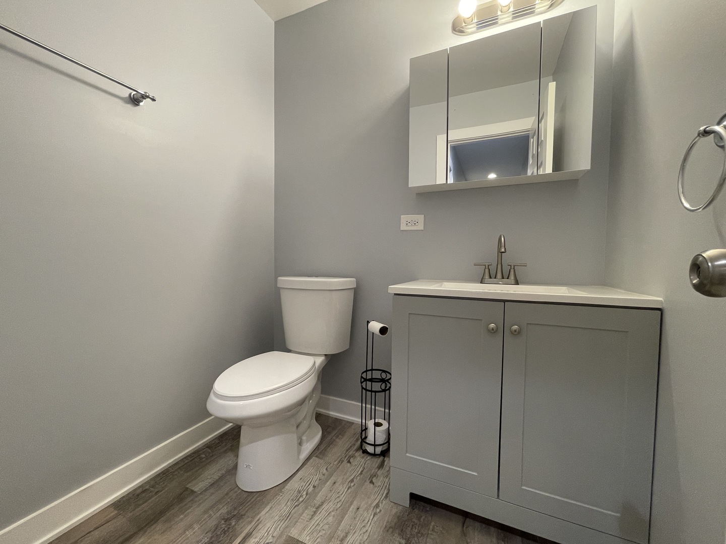 816 E Old Willow Road #110, Prospect Heights, IL 60070
