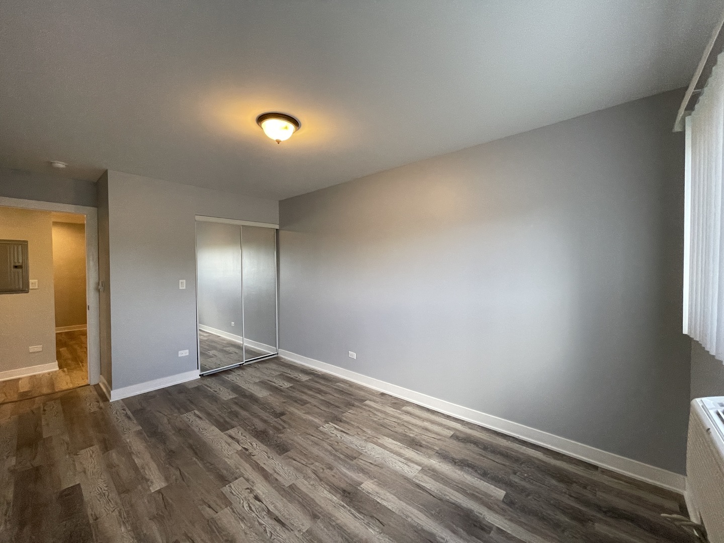 816 E Old Willow Road #110, Prospect Heights, IL 60070