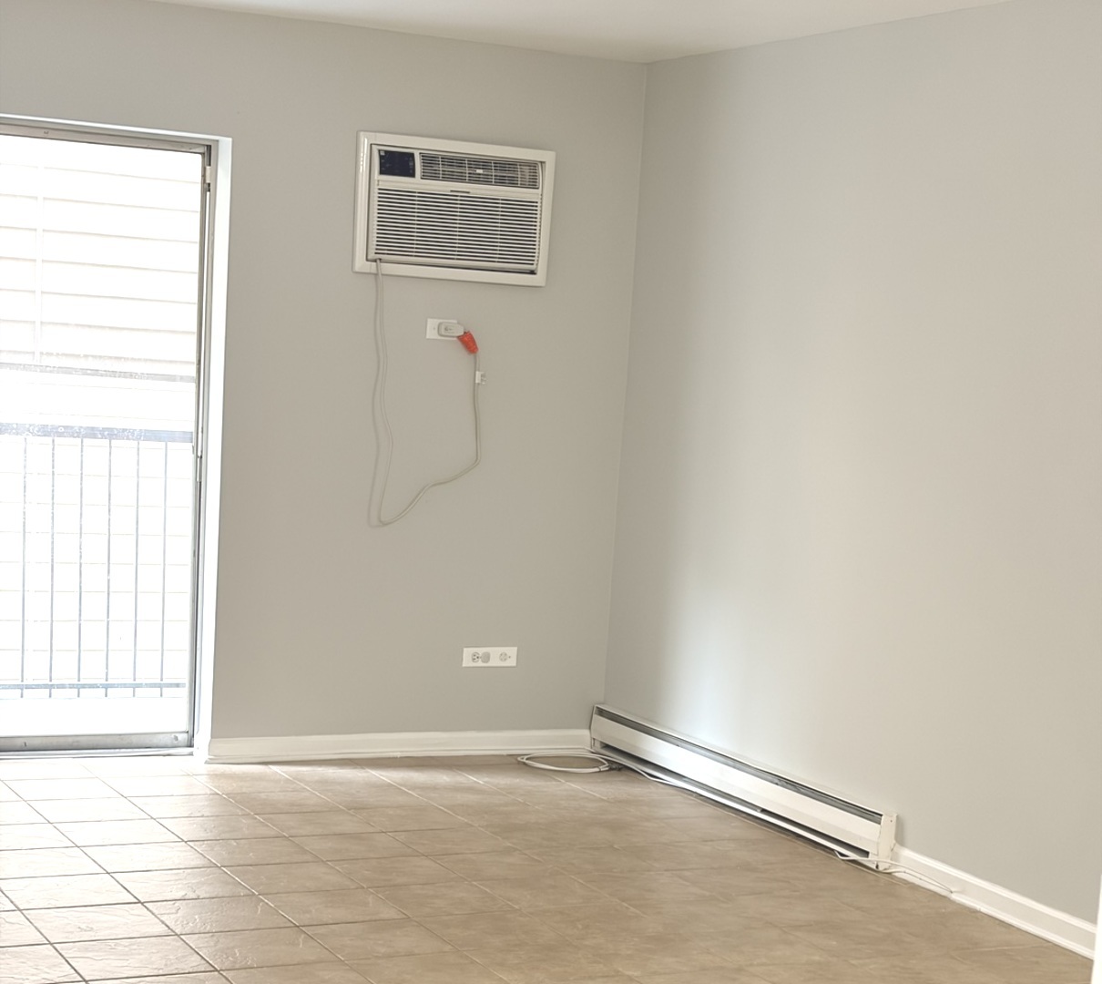 310 Lathrop Avenue #307, Forest Park, IL 60130