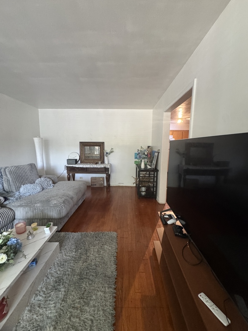 5527 N Central Avenue #1, Chicago, IL 60630