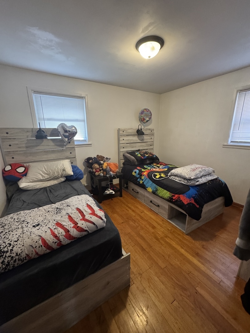 5527 N Central Avenue #1, Chicago, IL 60630