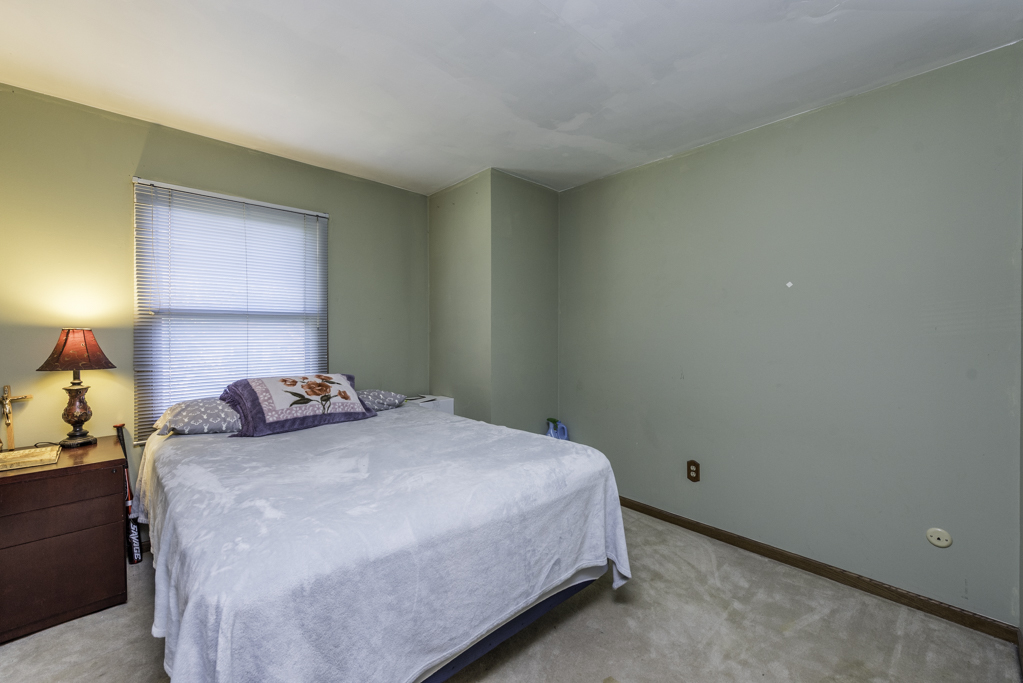 2625 Vercoe Avenue, Waukegan, IL 60087