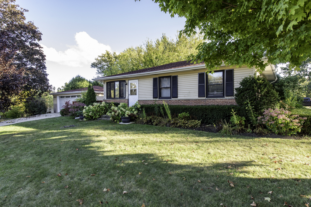 2625 Vercoe Avenue, Waukegan, IL 60087