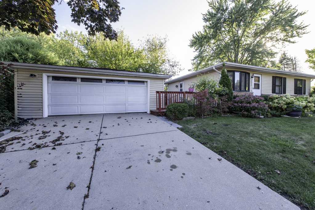 2625 Vercoe Avenue, Waukegan, IL 60087
