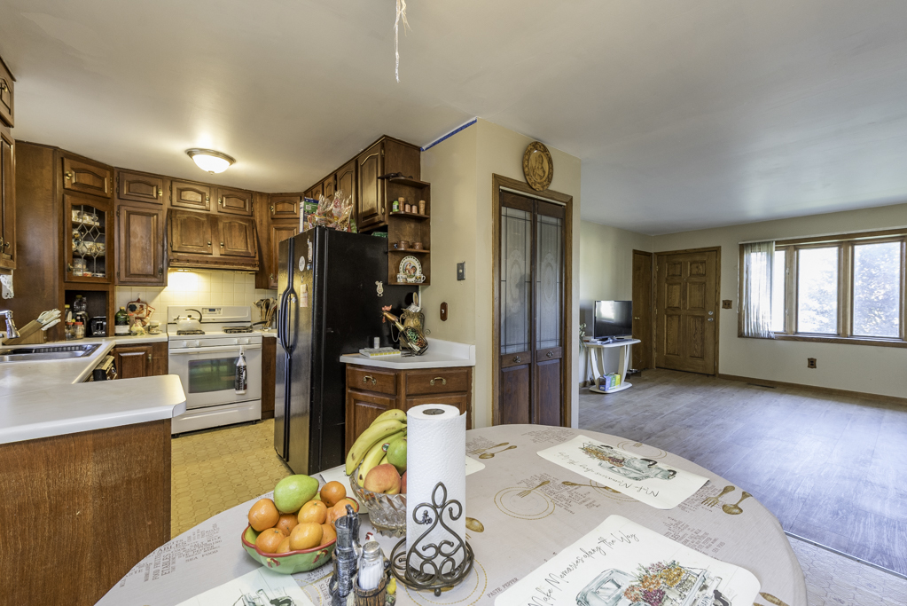 2625 Vercoe Avenue, Waukegan, IL 60087