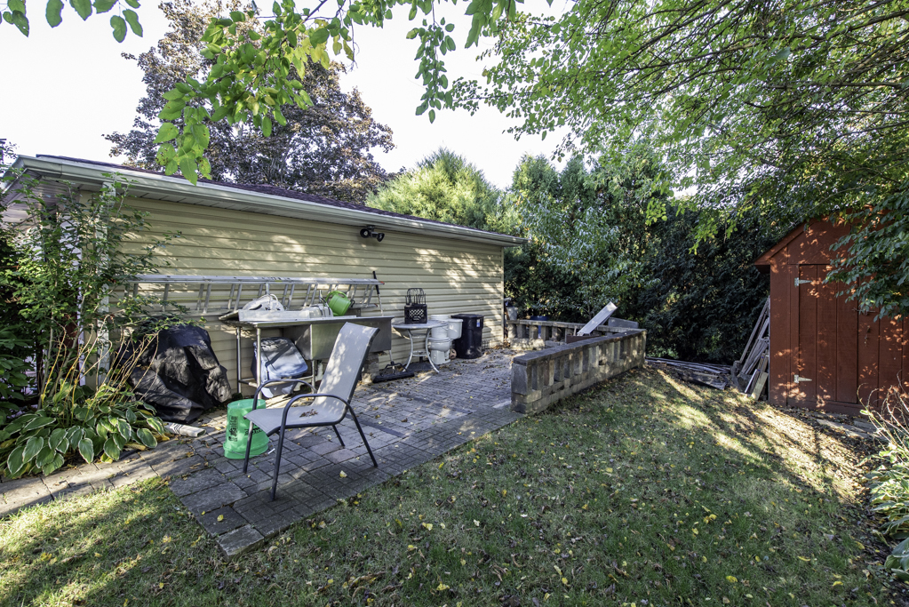 2625 Vercoe Avenue, Waukegan, IL 60087