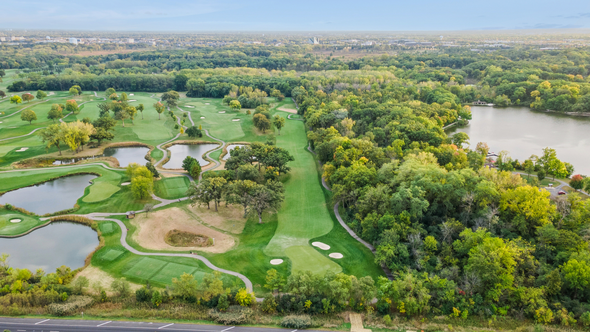 1940 Chippewa Drive, Wheaton, IL 60189