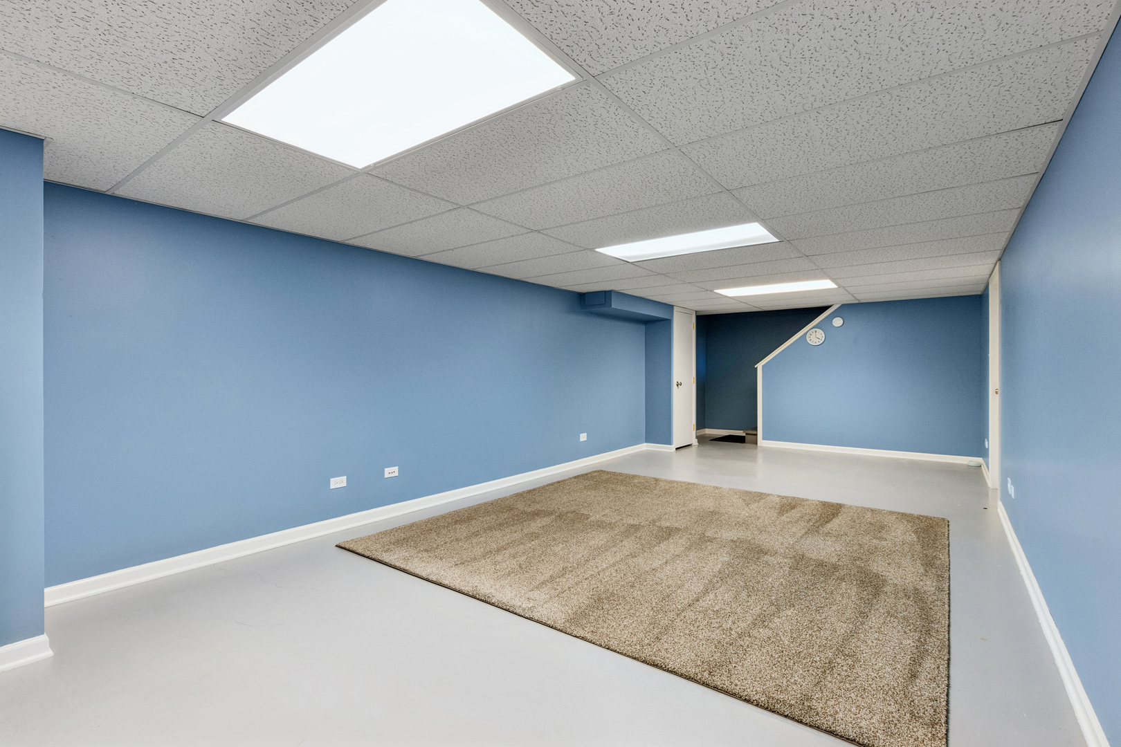 1940 Chippewa Drive, Wheaton, IL 60189