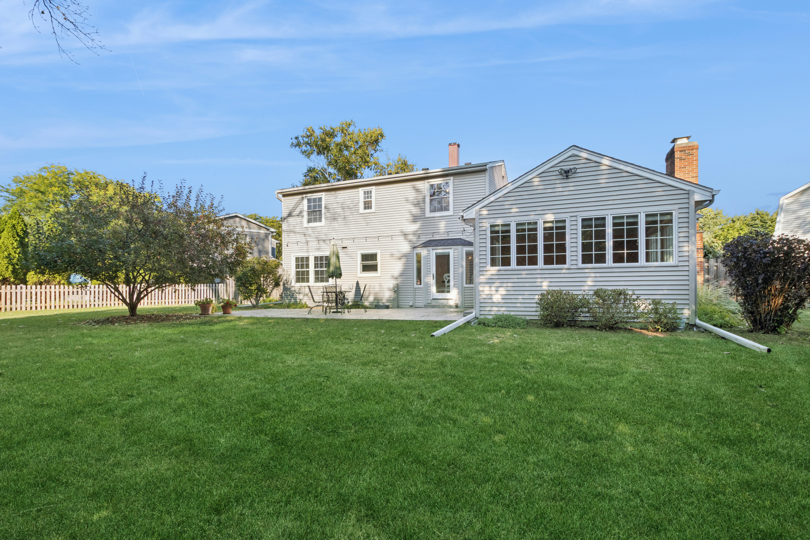 1940 Chippewa Drive, Wheaton, IL 60189