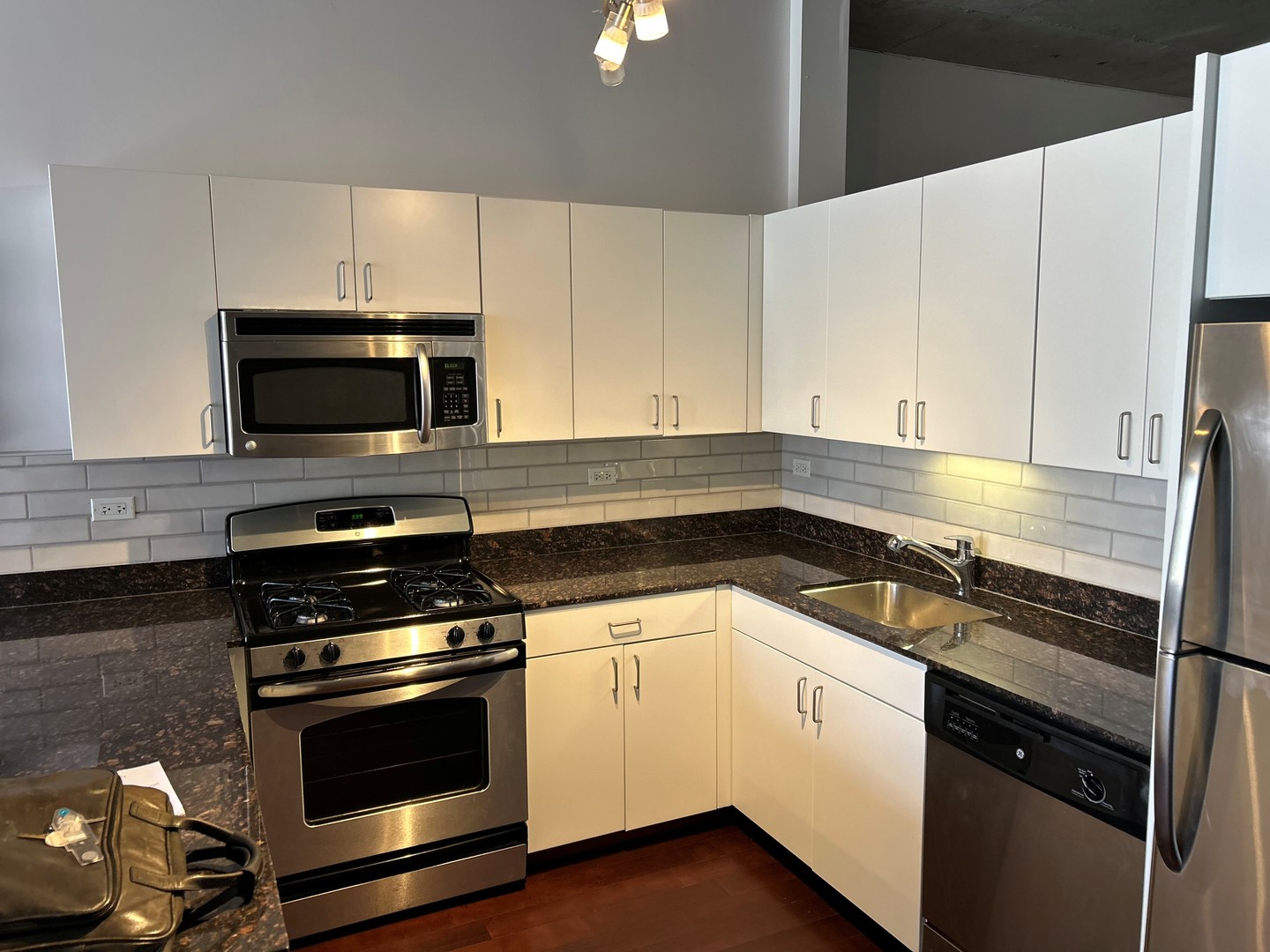 235 W Van Buren Street #2416, Chicago, IL 60607