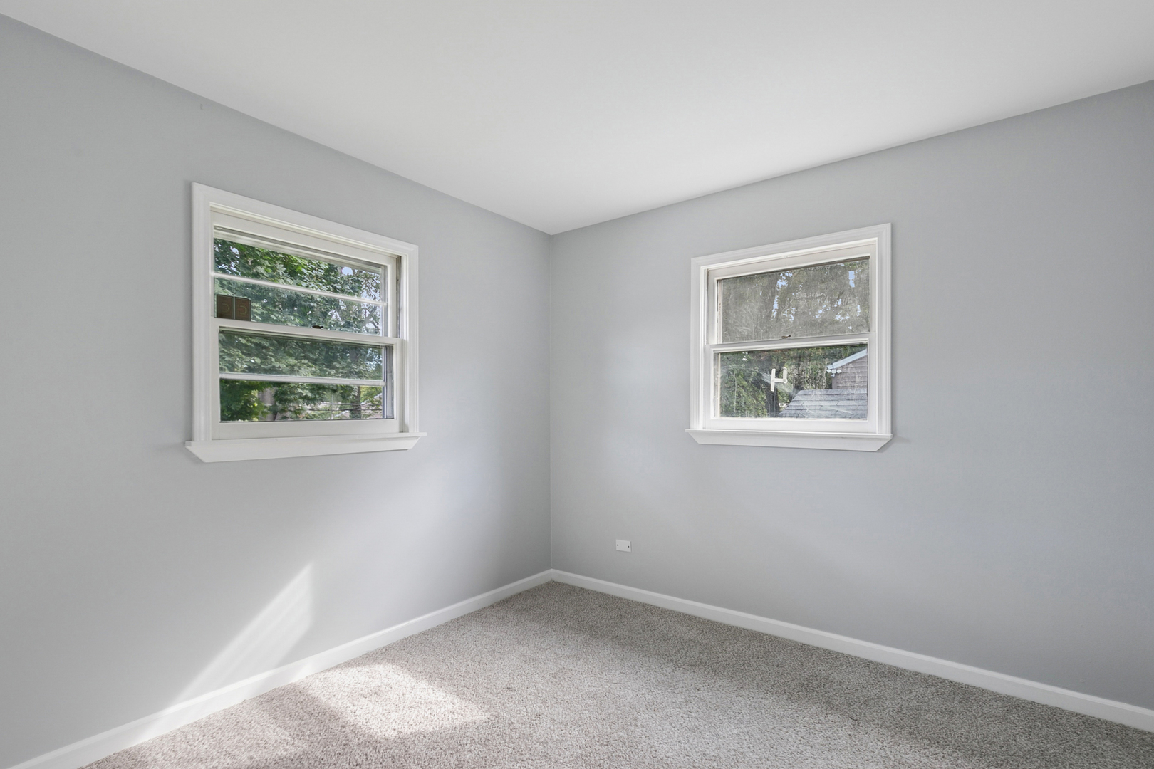 1913 Chippewa Road, Waukegan, IL 60087