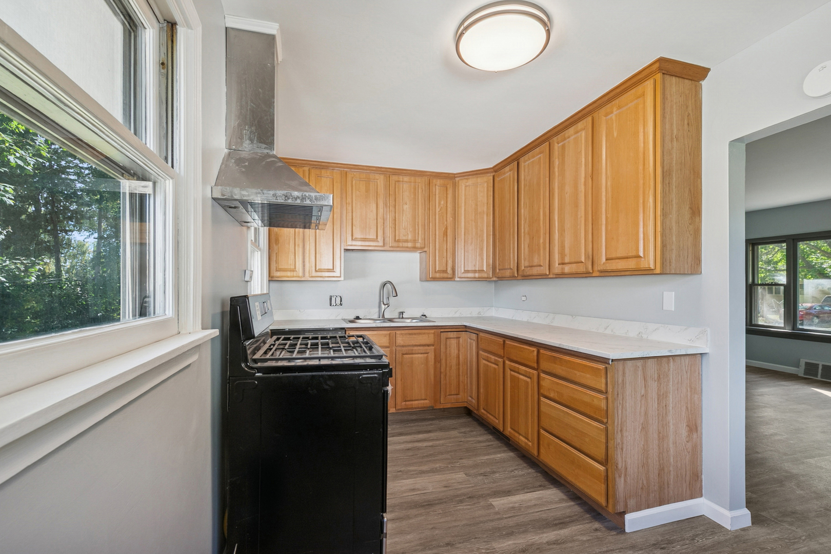 1913 Chippewa Road, Waukegan, IL 60087