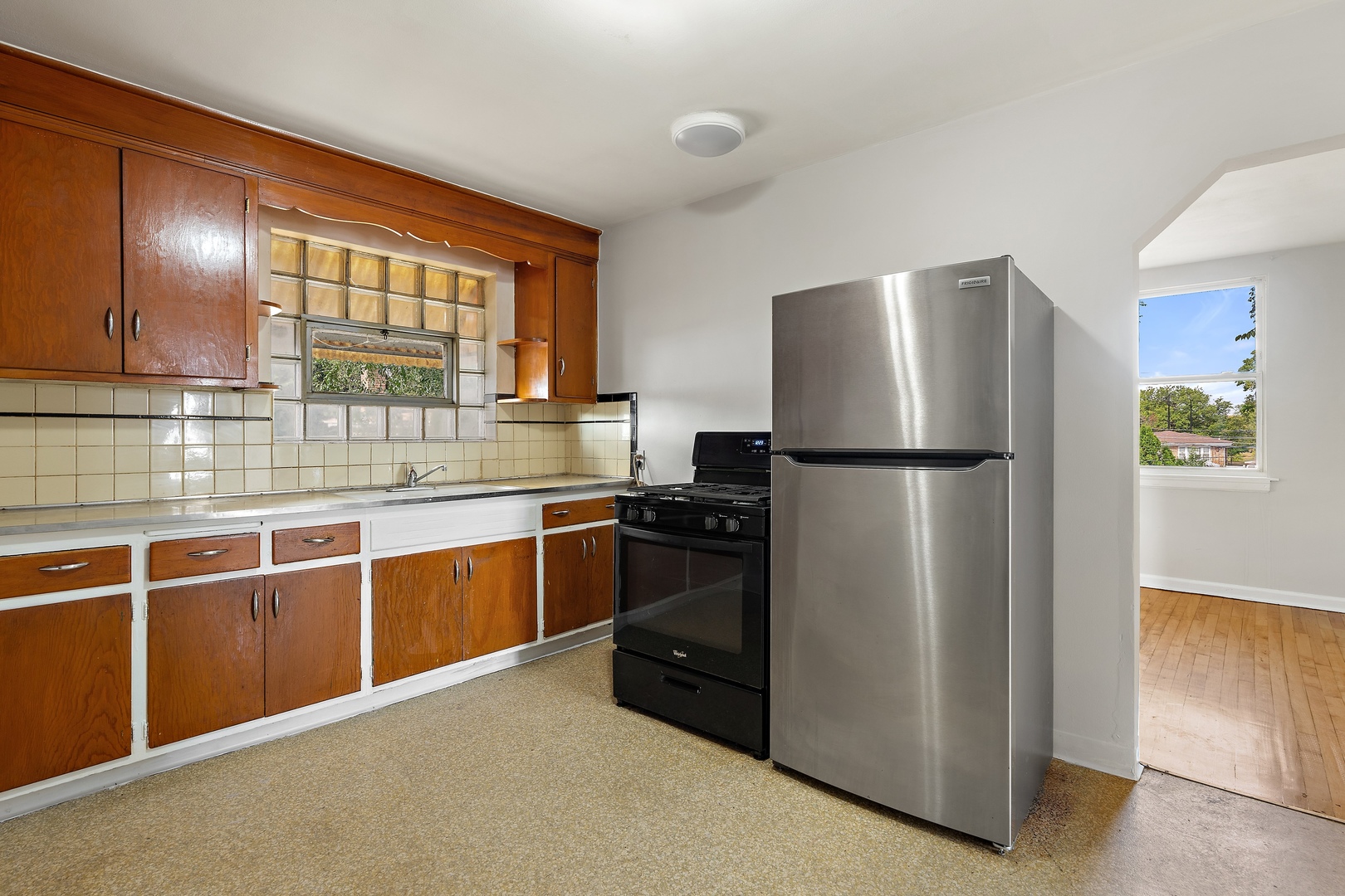 2335 N Merrimac Avenue, Chicago, IL 60639