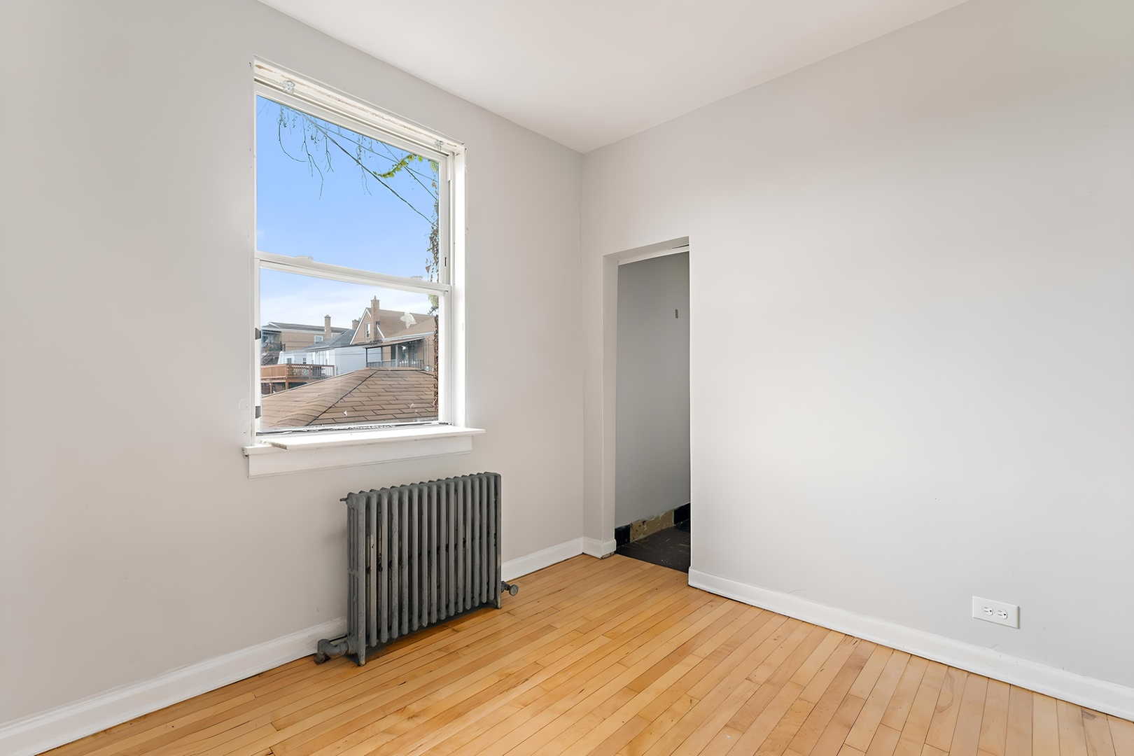 2335 N Merrimac Avenue, Chicago, IL 60639