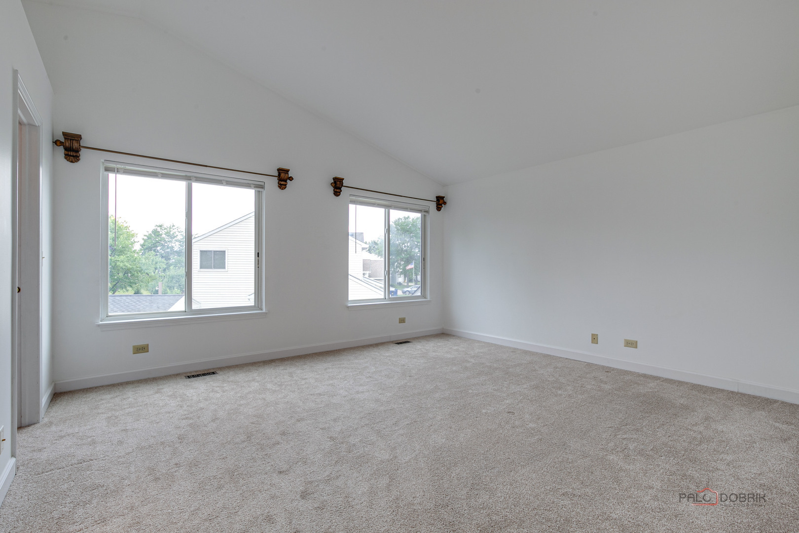 17781 W ELSBURY Street, Gurnee, IL 60031