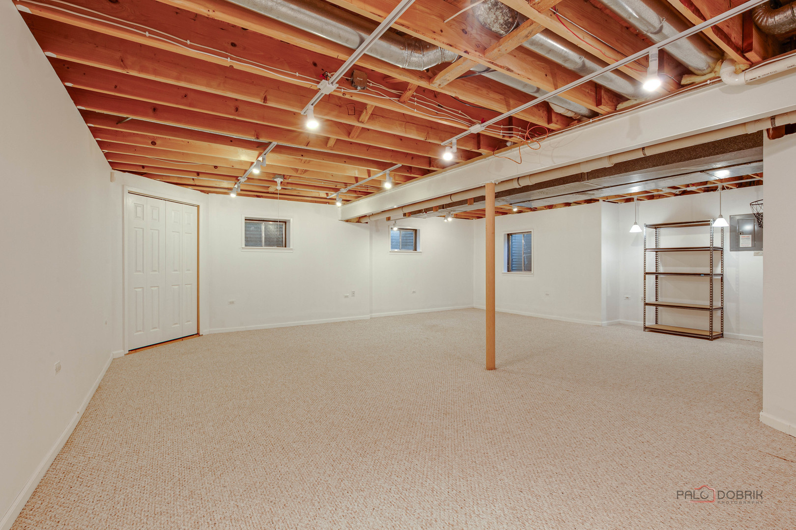 17781 W ELSBURY Street, Gurnee, IL 60031