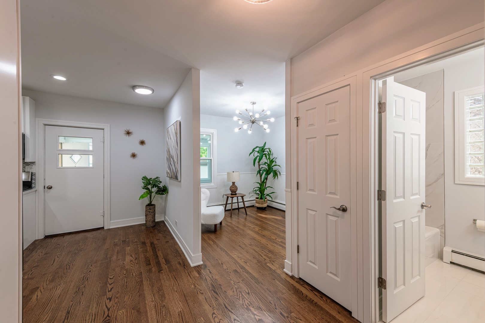 7718 W Westwood Drive, Elmwood Park, IL 60707