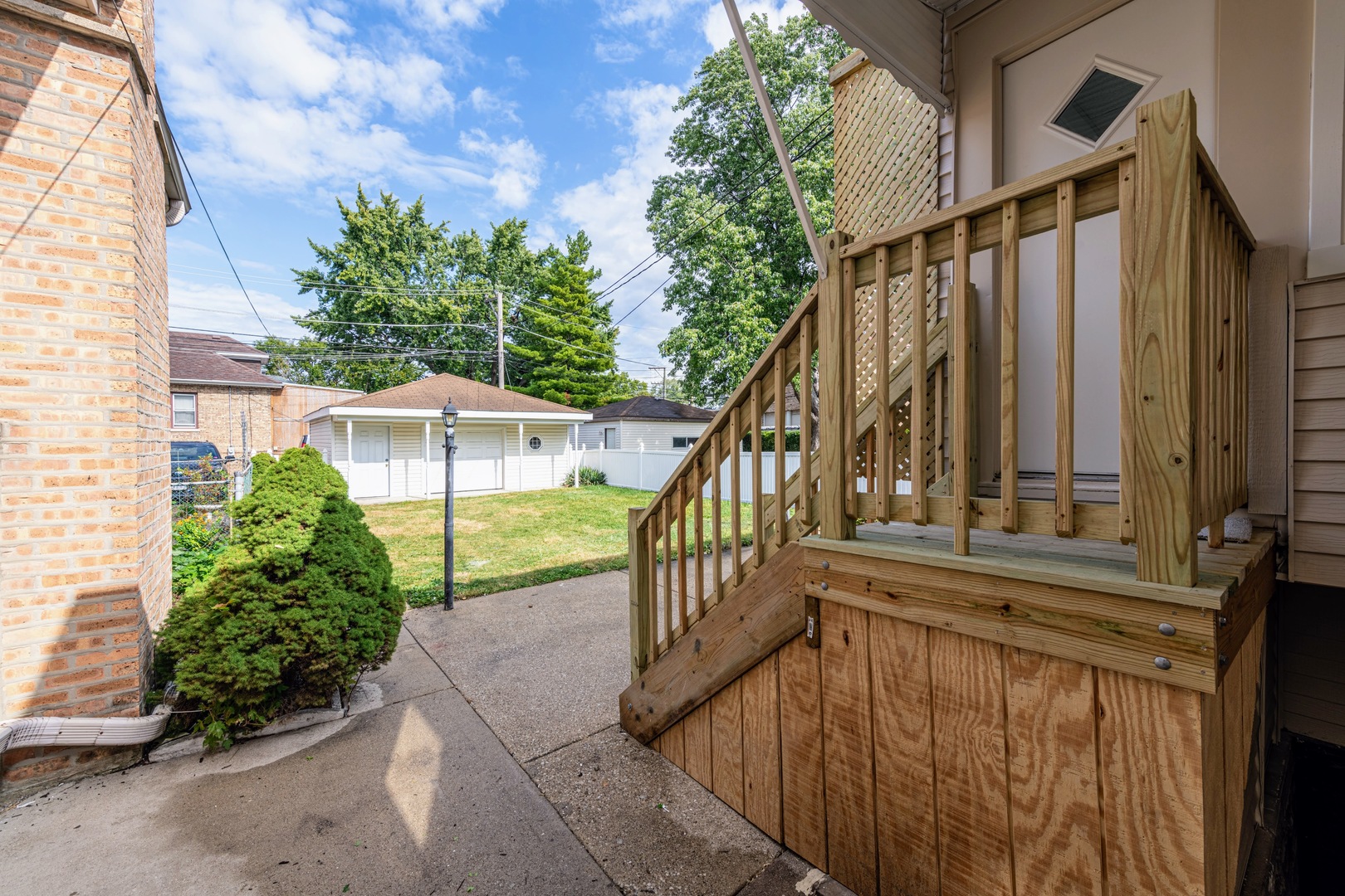 7718 W Westwood Drive, Elmwood Park, IL 60707