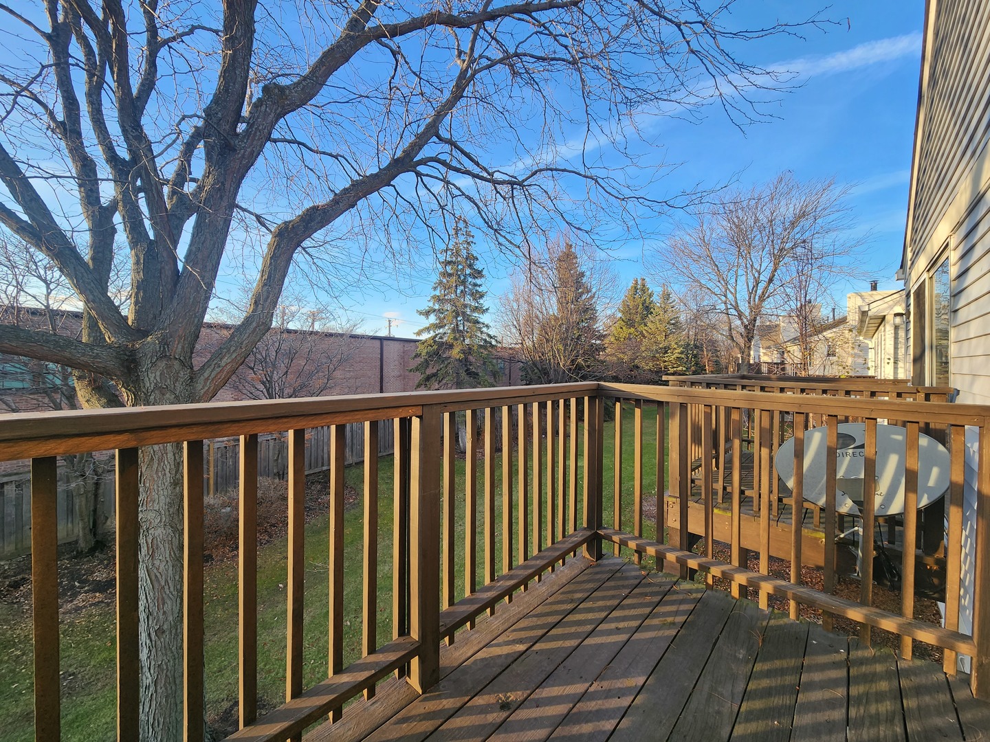 2650 S Embers Lane, Arlington Heights, IL 60005