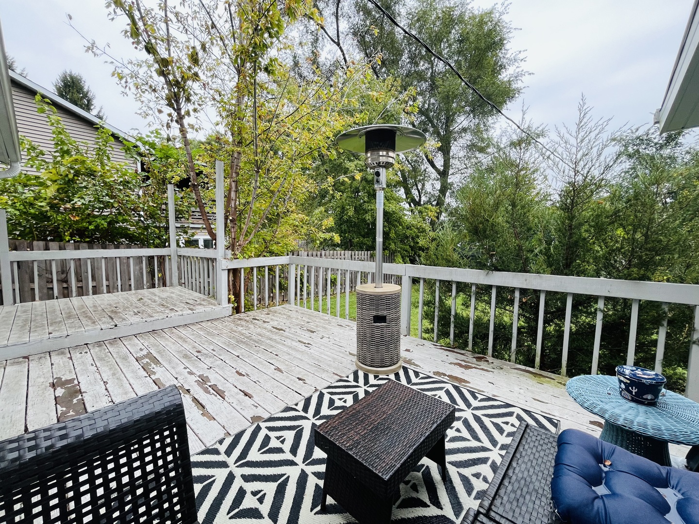 6204 Hillcrest Road, Cary, IL 60013