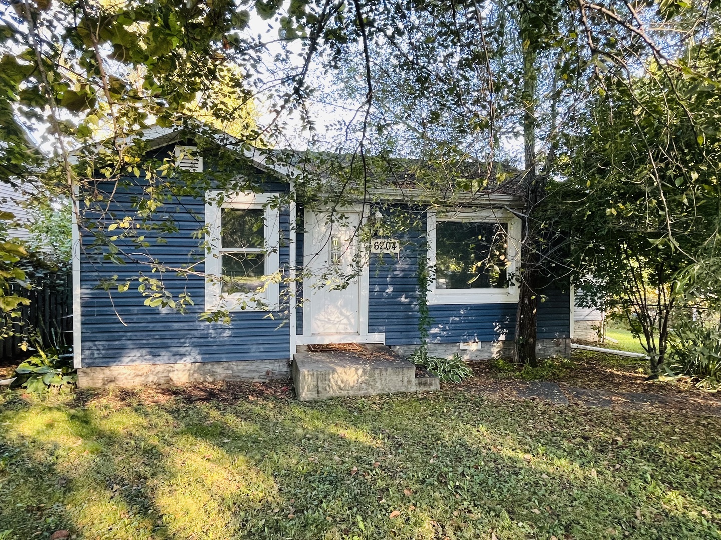 6204 Hillcrest Road, Cary, IL 60013