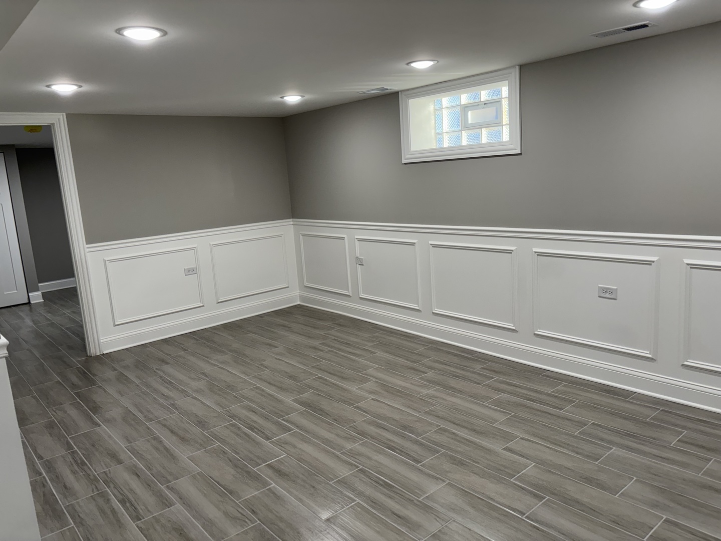 10246 S Vernon Avenue, Chicago, IL 60628
