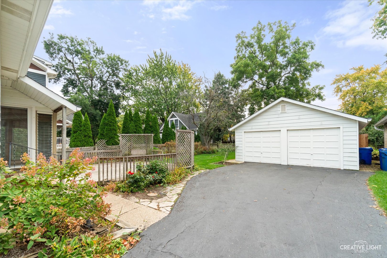516 E Willow Avenue, Wheaton, IL 60187
