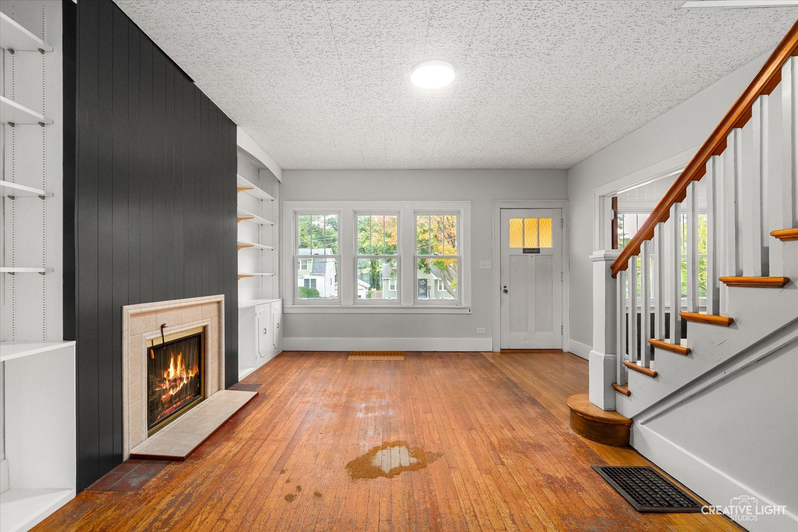 516 E Willow Avenue, Wheaton, IL 60187