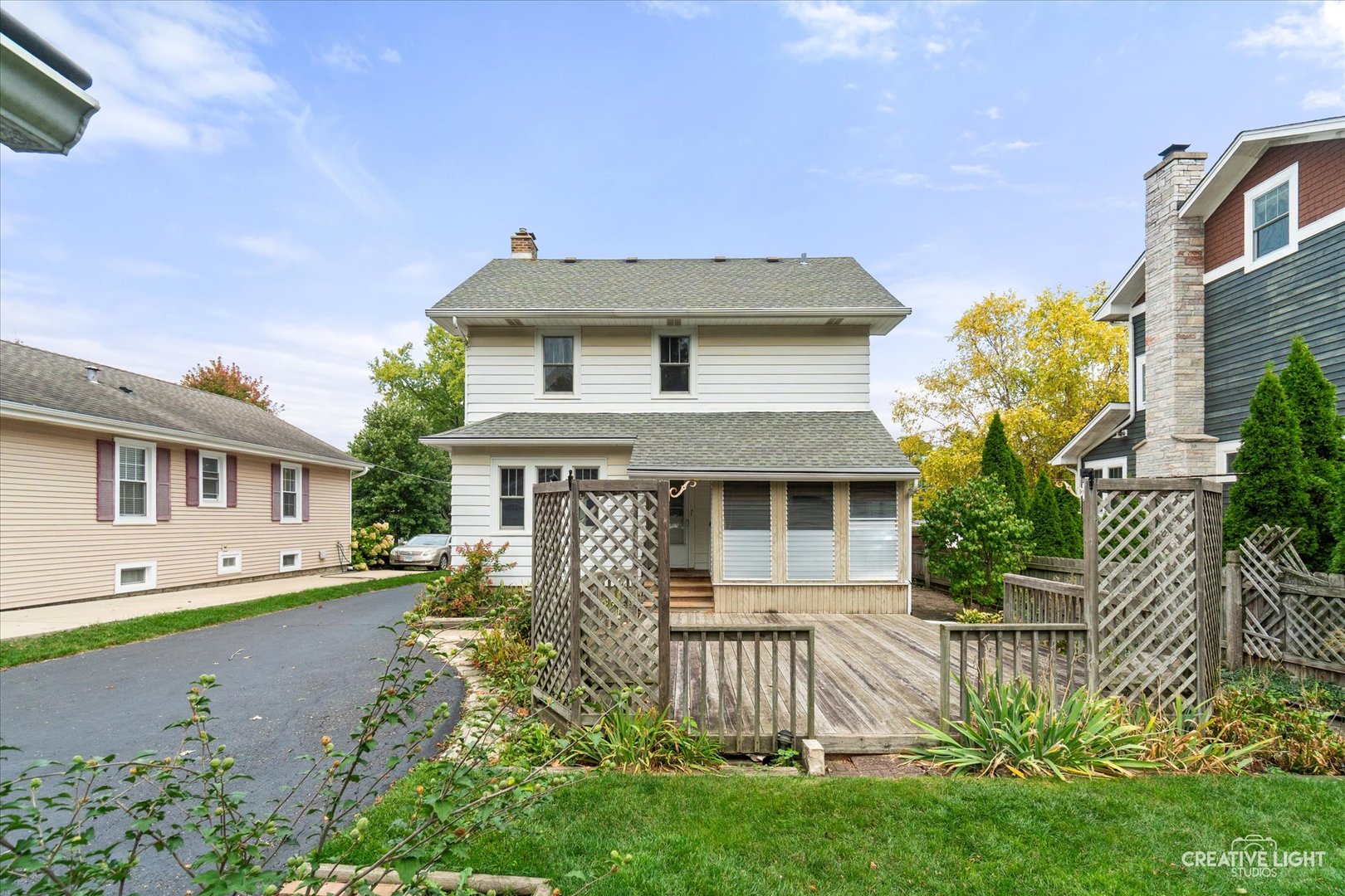 516 E Willow Avenue, Wheaton, IL 60187