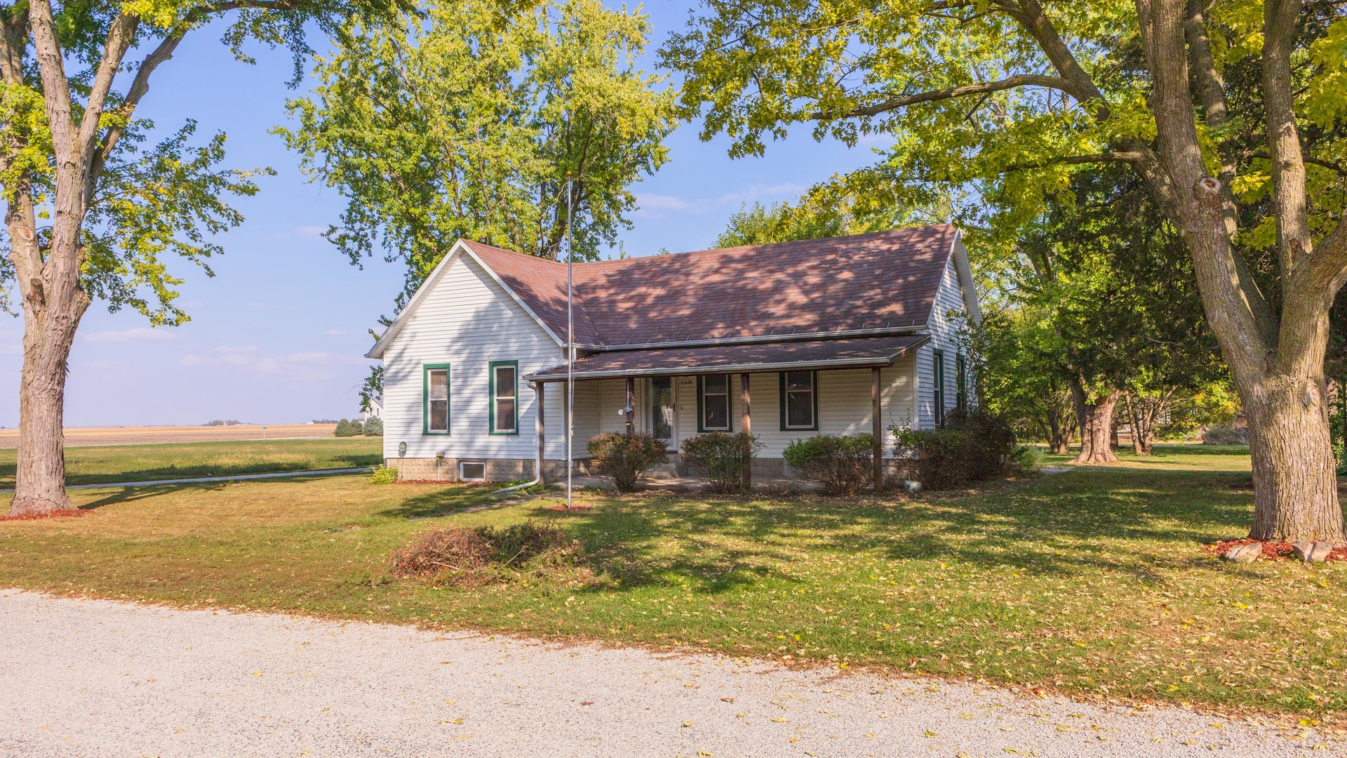 31439 Second Street, Chenoa, IL 61726