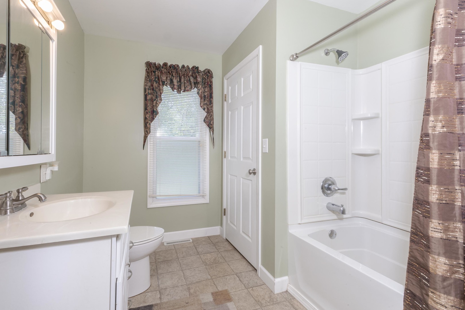 31439 Second Street, Chenoa, IL 61726