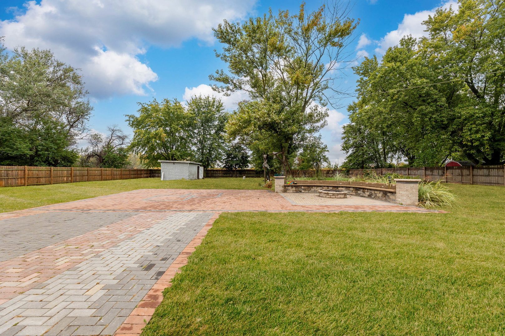 16058 S Gougar Road, Homer Glen, IL 60491