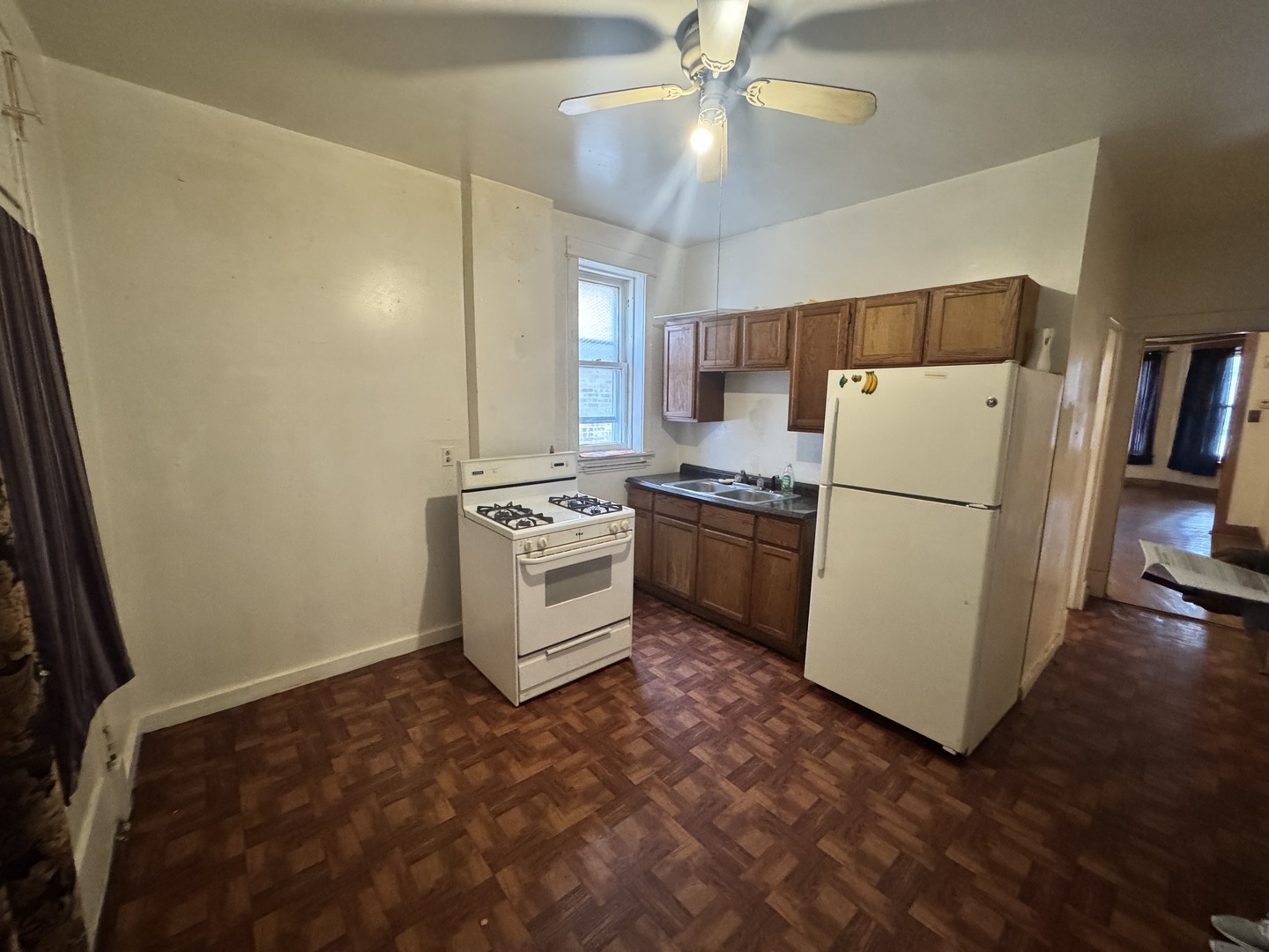 5246 W Congress Parkway, Chicago, IL 60644
