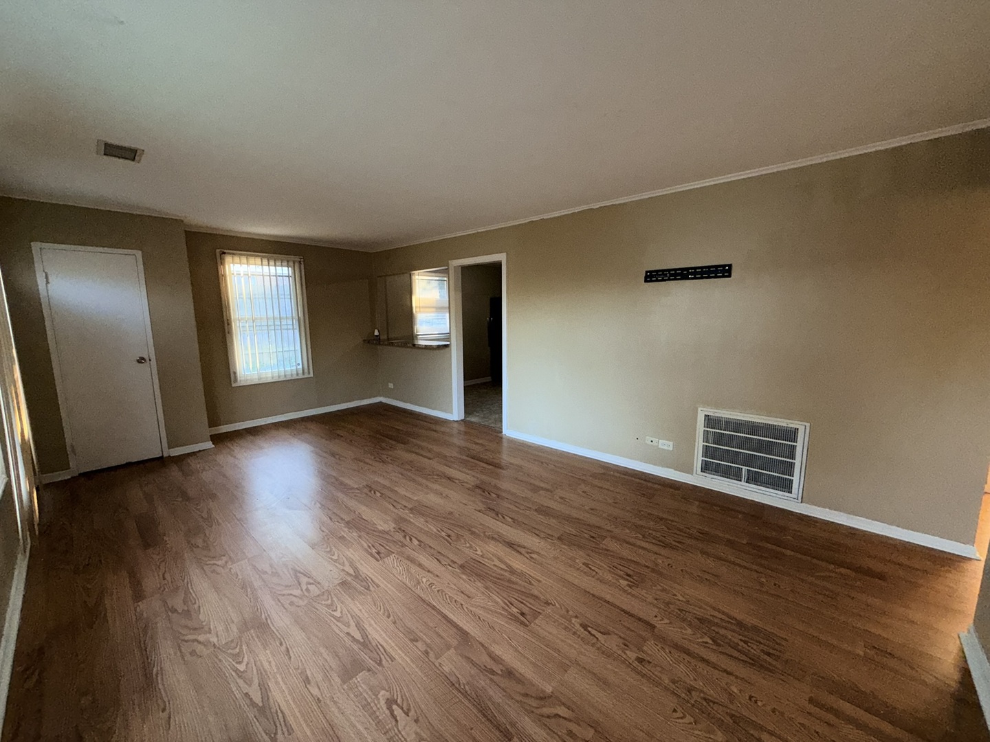 332 Nokomis Street, Park Forest, IL 60466