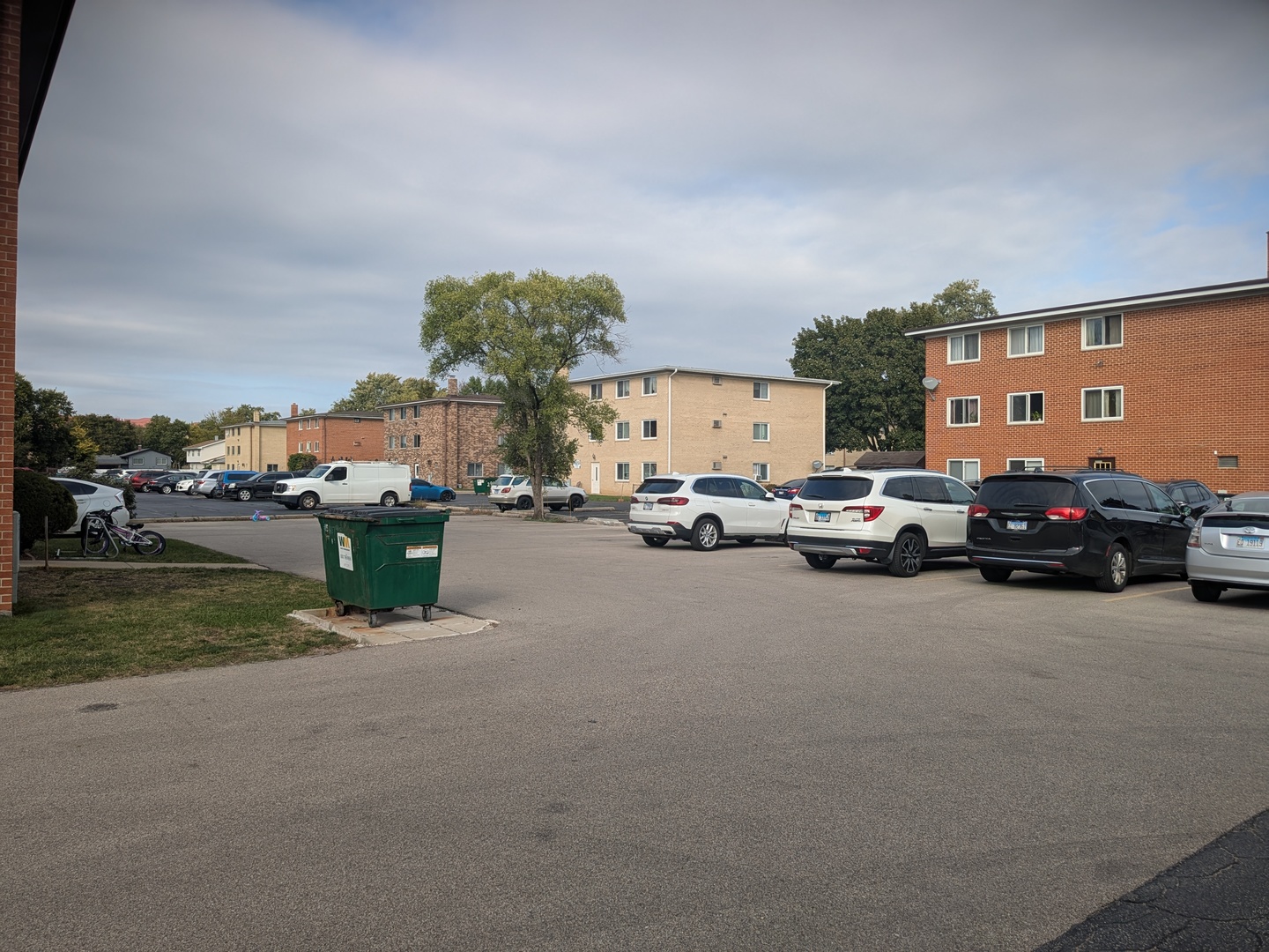 287 8th Street, Wheeling, IL 60090