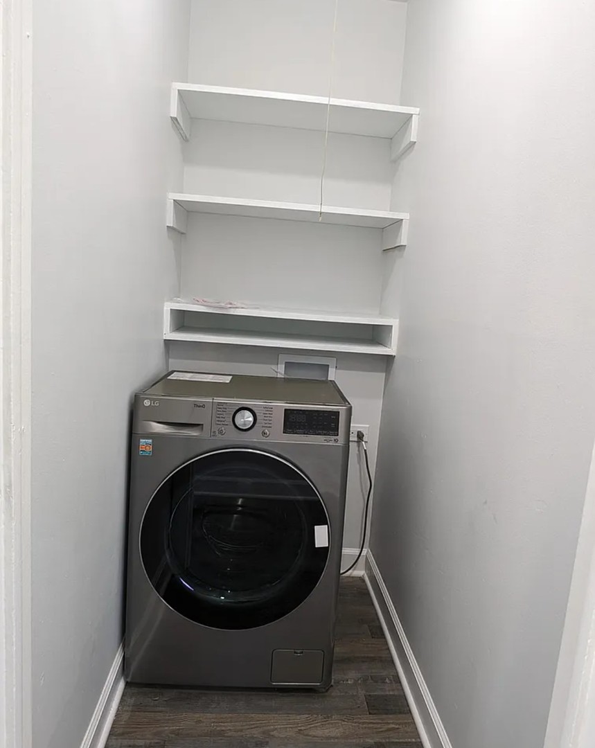 287 8th Street, Wheeling, IL 60090