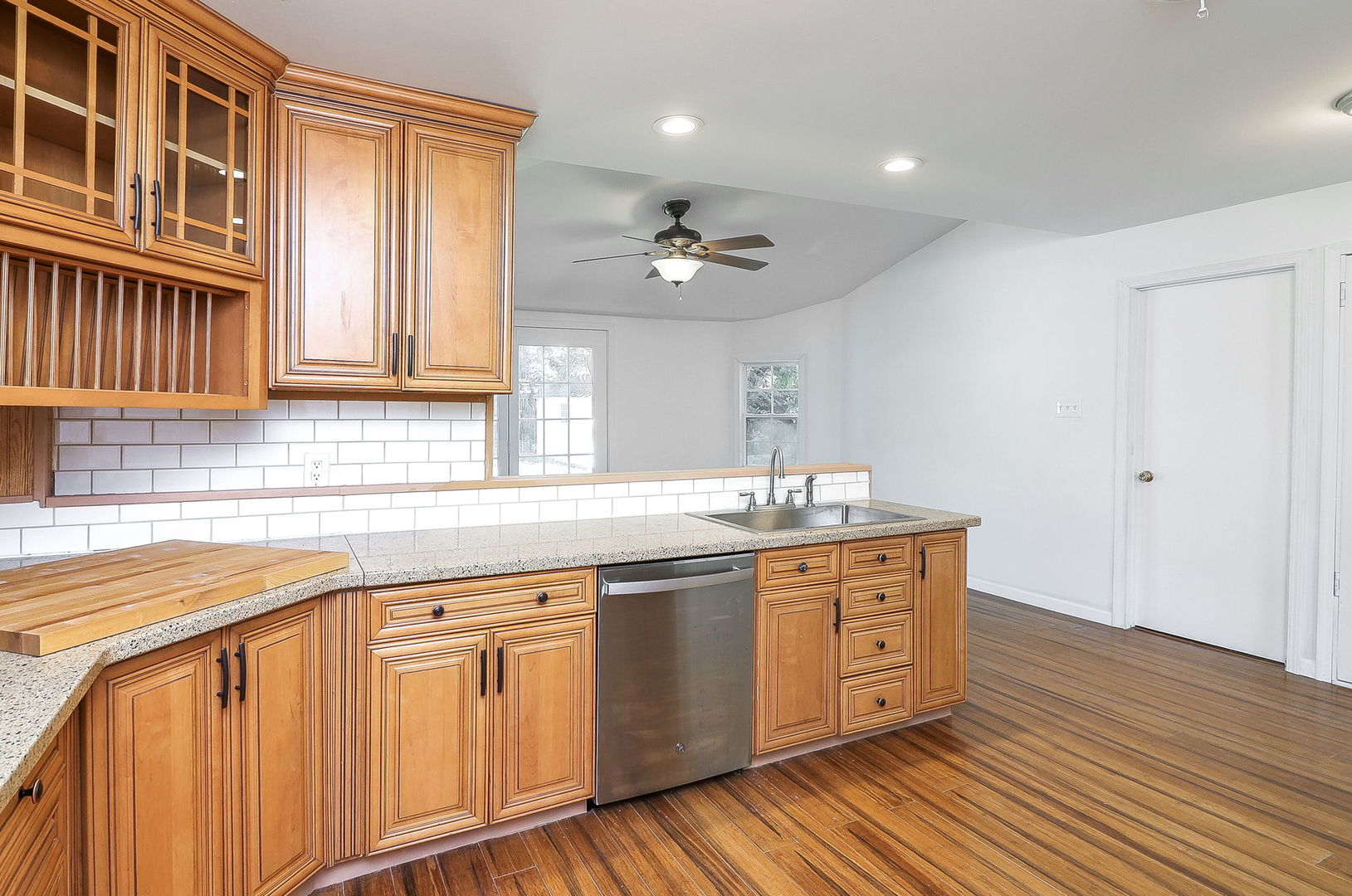 513 Conant Avenue, Joliet, IL 60435