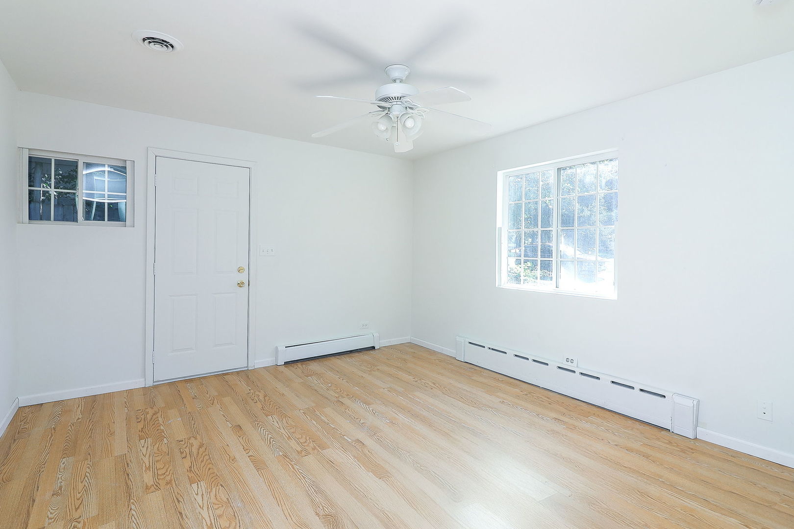 513 Conant Avenue, Joliet, IL 60435