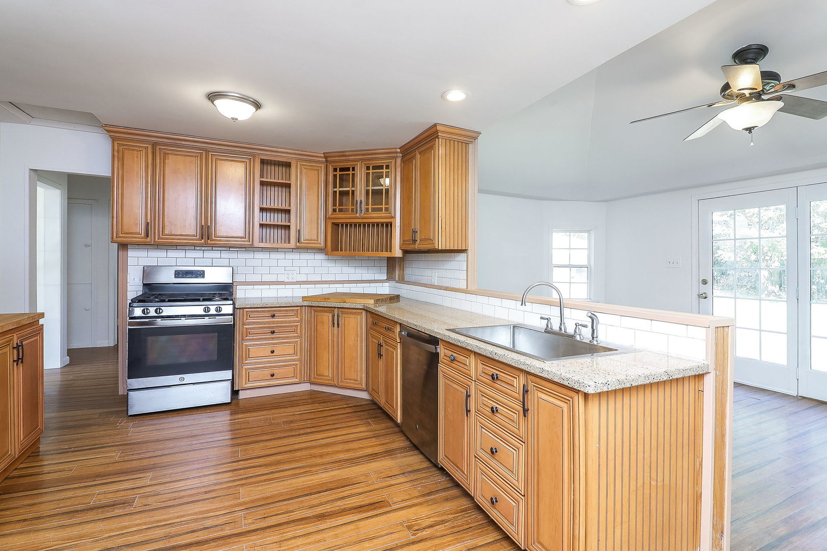 513 Conant Avenue, Joliet, IL 60435