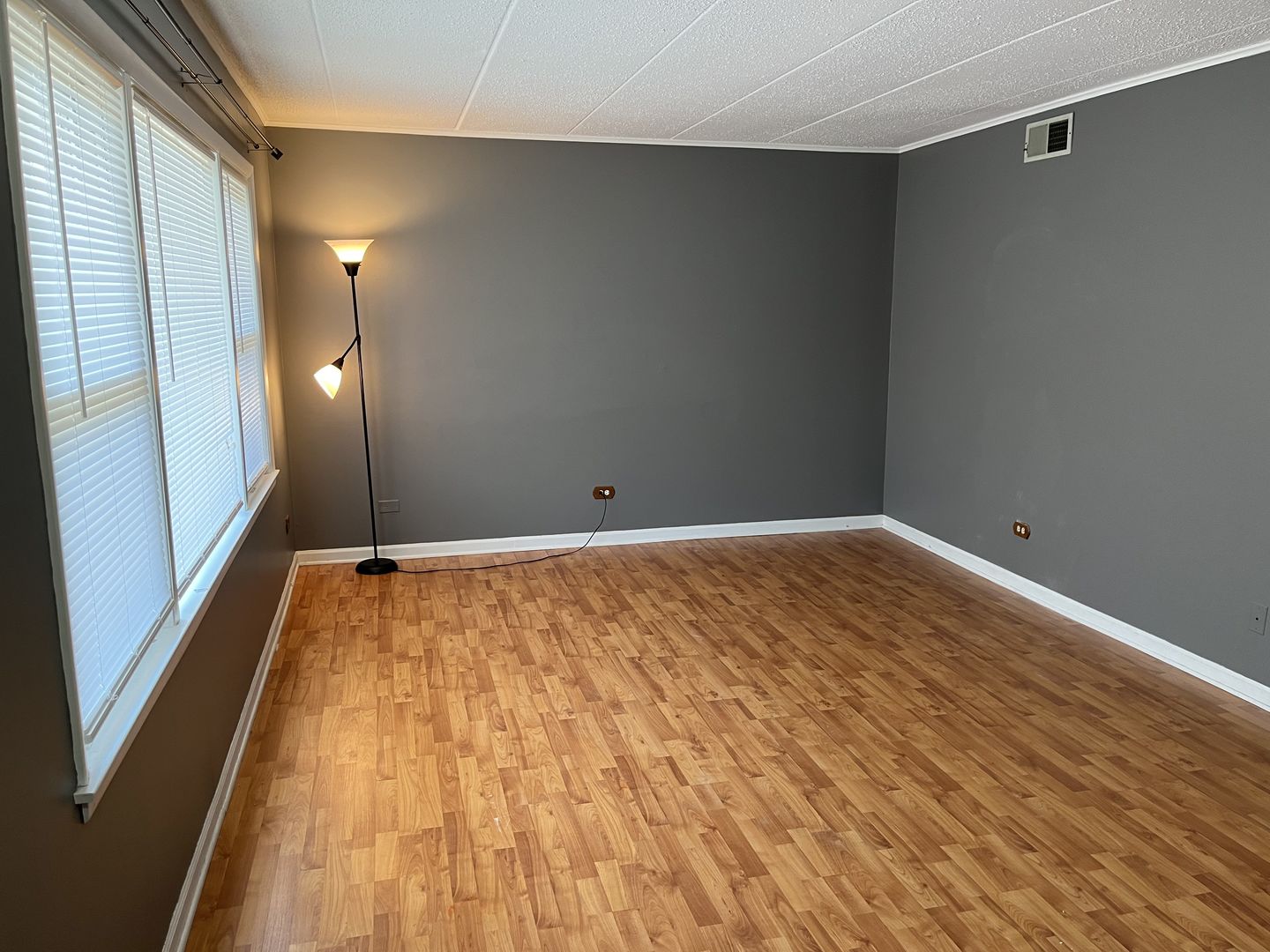 9616 W Higgins Road #2G, Rosemont, IL 60018