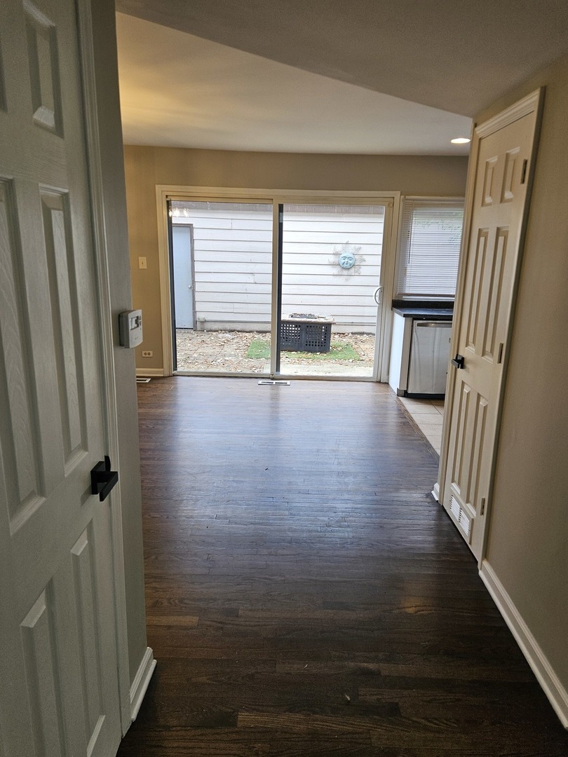 1239 SAN SIMEON Drive, Hanover Park, IL 60133