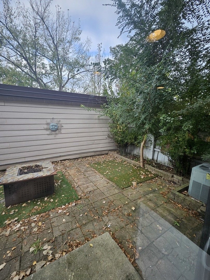 1239 SAN SIMEON Drive, Hanover Park, IL 60133