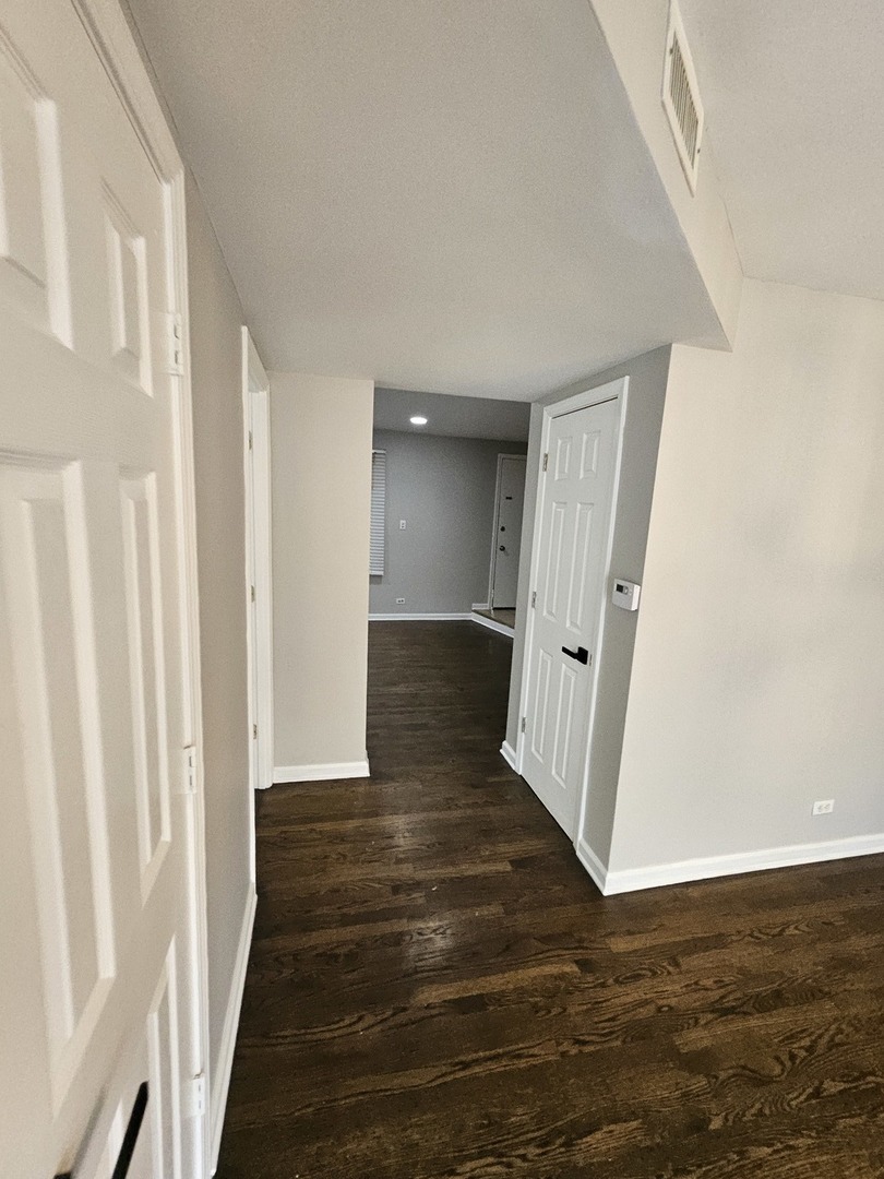 1239 SAN SIMEON Drive, Hanover Park, IL 60133